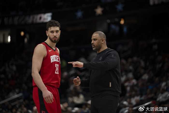 火箭25分惨败再丢第三！KD阿门合砍46+12+10燃尽 三人强强对话露馅